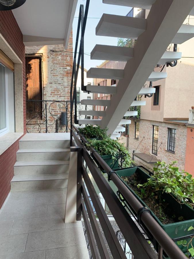 Bed and Breakfast Trevisi27 Тревизо Экстерьер фото